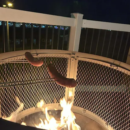 Panoramic And Mountain View - Balcony With Fireplace Included Wood